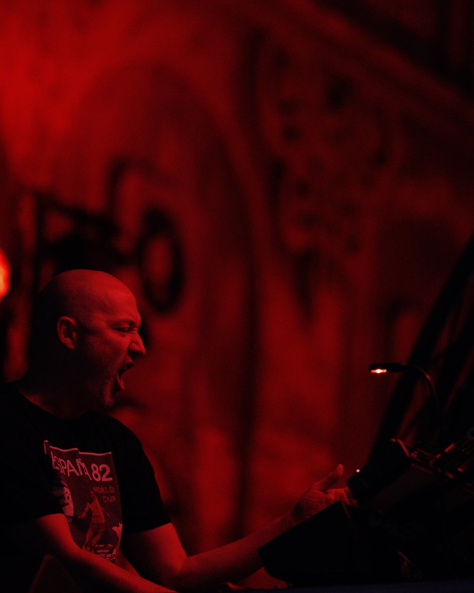 paulkalkbrenner's tweet image. Danke Madrid. That was special 🖤  

#paulkalkbrenner #maudefestival  

📷 guillegs.es