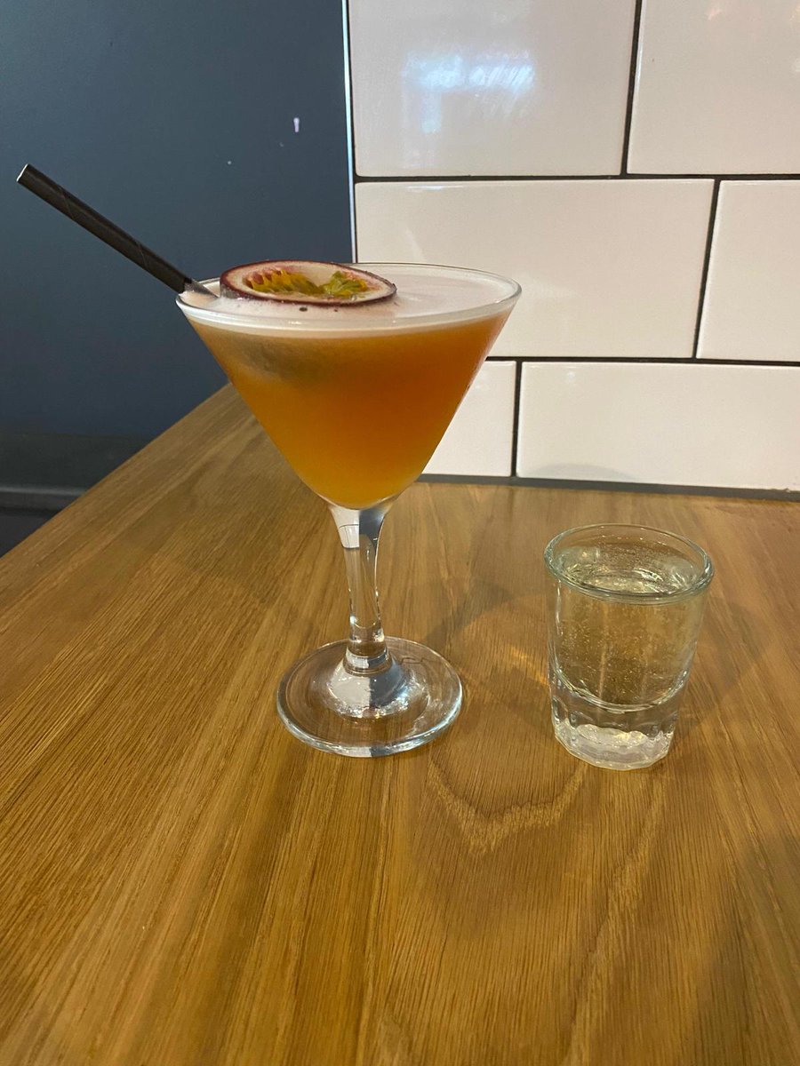 Plenty of cocktails to be had , including the "passion" start martini , a personal favourite #cocktails #craftbeer #shoplocal #croxleygreen #rickmansworth #watford #Chorleywood