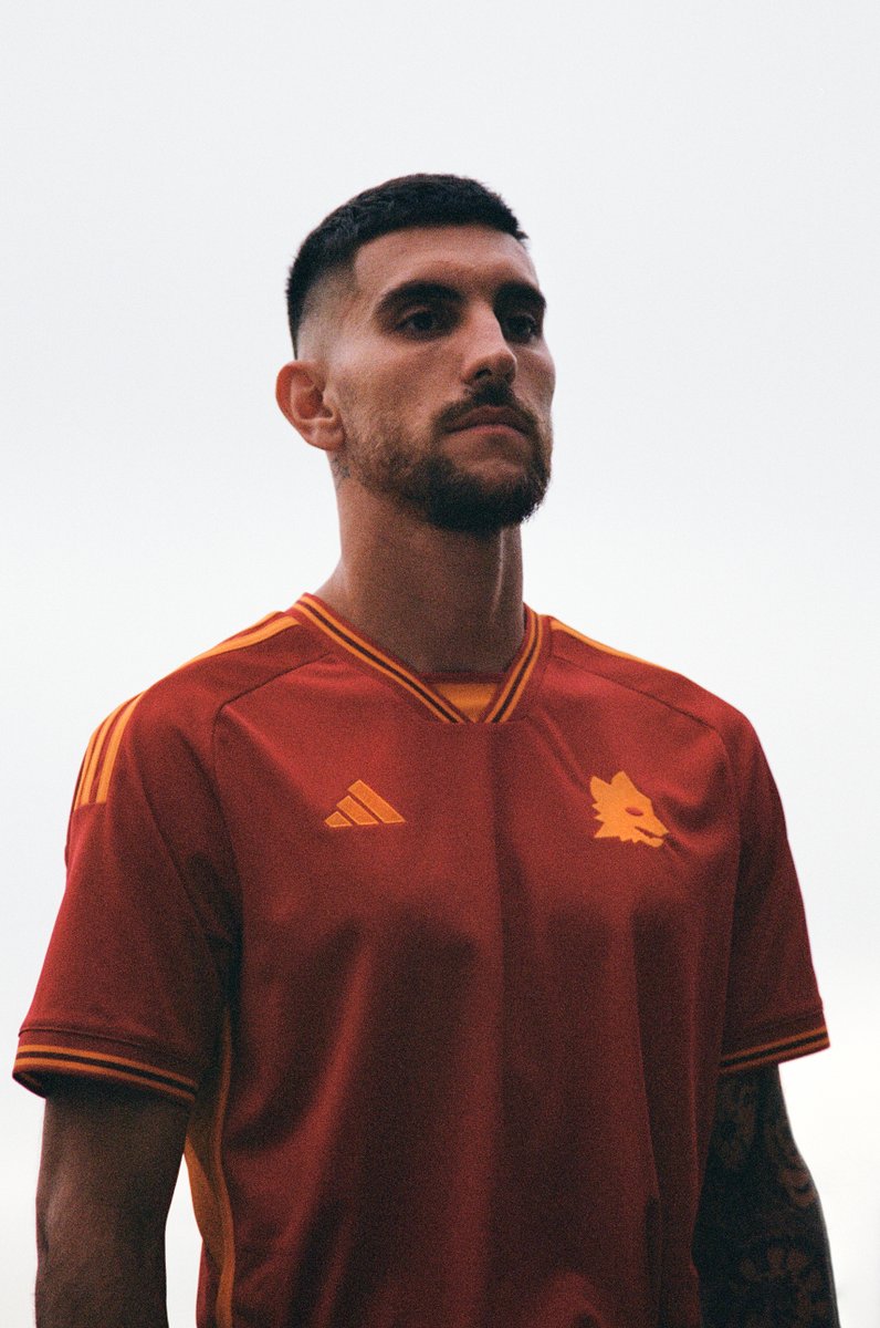 OfficialASRoma's tweet photo. ©️🐺💛❤️ https://t.co/lquY6Cg8nc