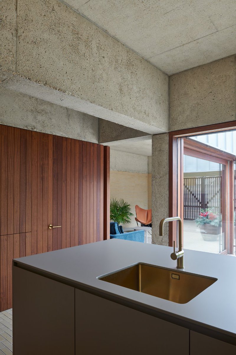 bienal_BEAU's tweet photo. 2️⃣ “LR House”. Realizado por: Iñigo Beguiristain Reparaz, Jokin Lecumberri Larrea y @a_cidoncha
📍Navarra

🔗https://t.co/ftPKcwanMy https://t.co/t1a89KRwt8