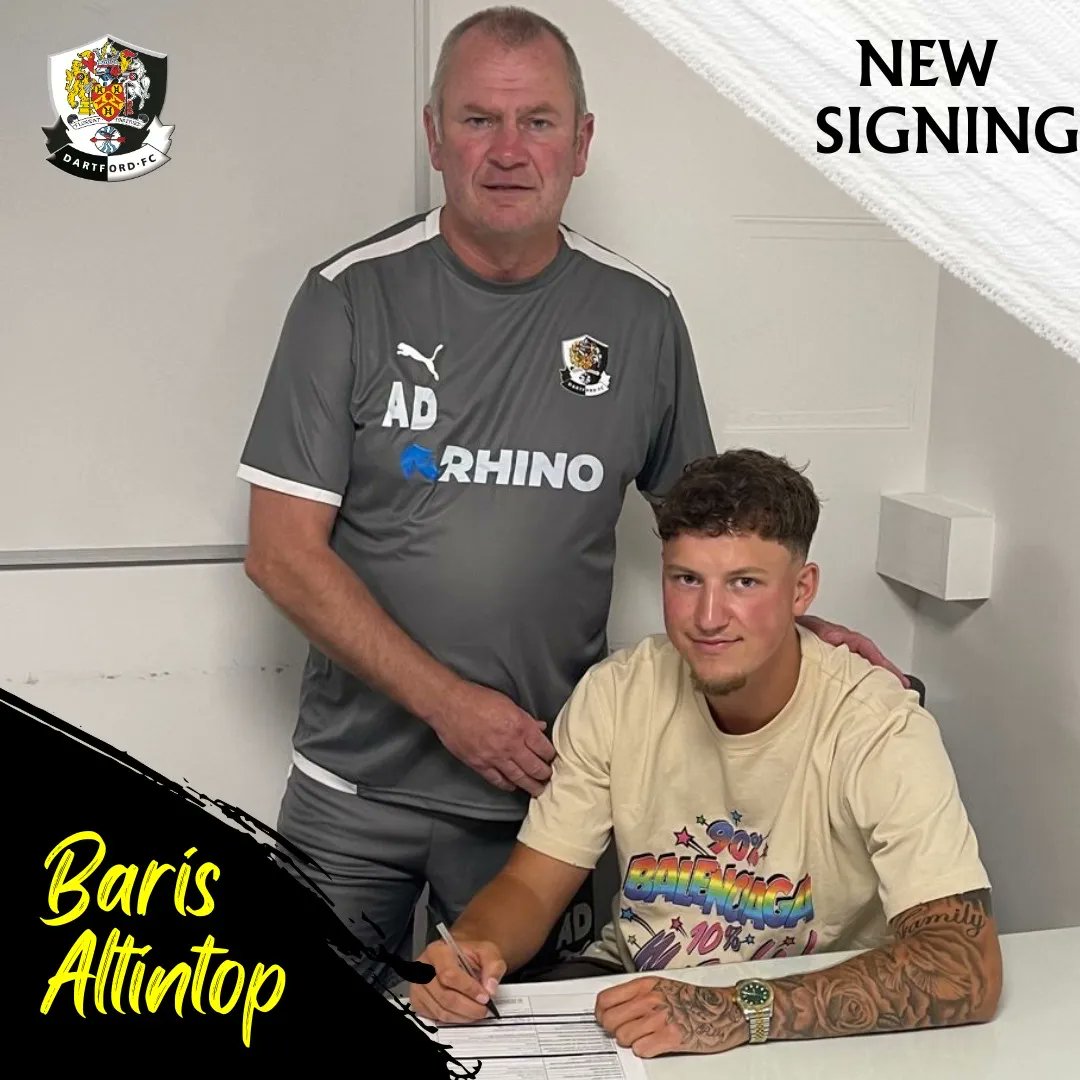 ✍️𝗔𝗟𝗧𝗜𝗡𝗧𝗢𝗣 𝗠𝗔𝗞𝗘𝗦 𝗗𝗔𝗥𝗧𝗦 𝗠𝗢𝗩𝗘

We’re delighted to announce the signing of Baris Altintop following his departure from Braintree.

The defender joins after a fantastic debut NLS campaign with the Iron.

➡️ buff.ly/3rgH726

#DartfordFC #DartsFC
