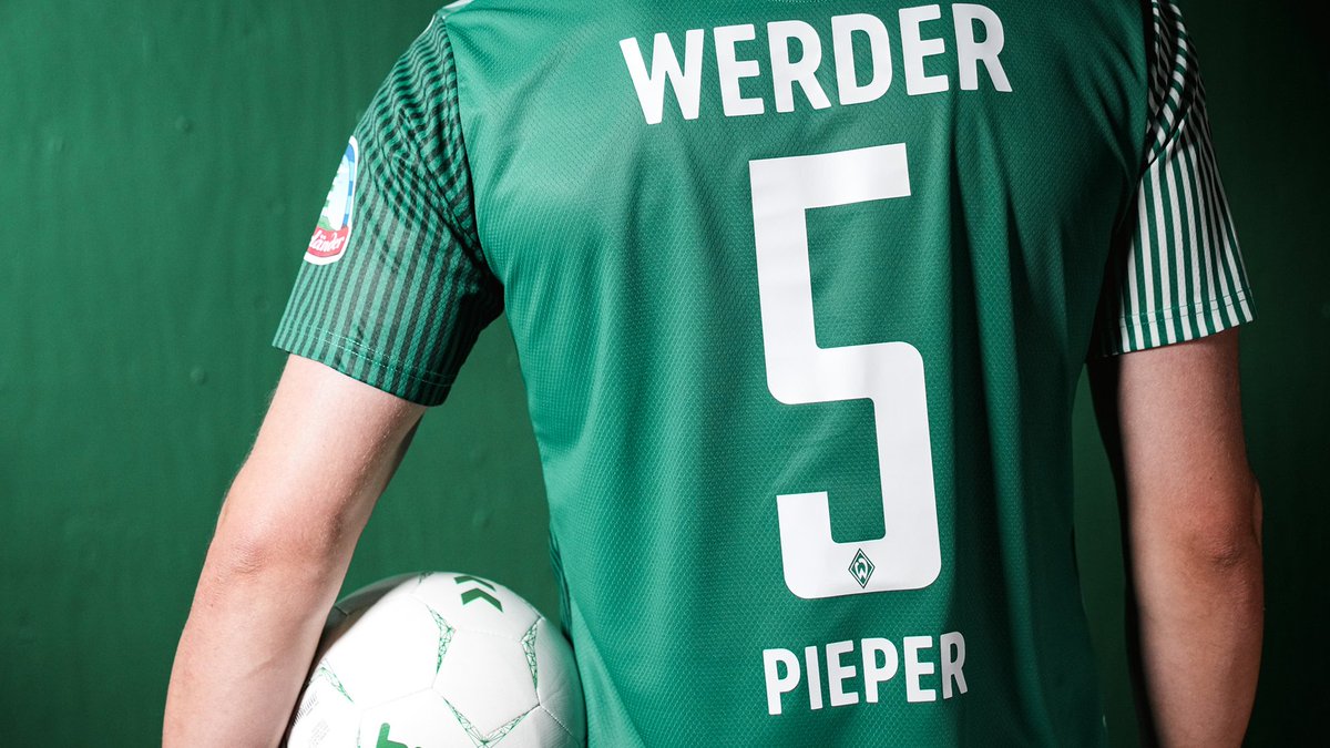 Neue Geschichte schreiben: Das ist unser Heim-Trikot für die Saison 2023/2024. 💚🤍

Jetzt Trikot sichern 👉 svw.de/TWTrikotHome20…

#Werder | #NeueGeschichteschreiben