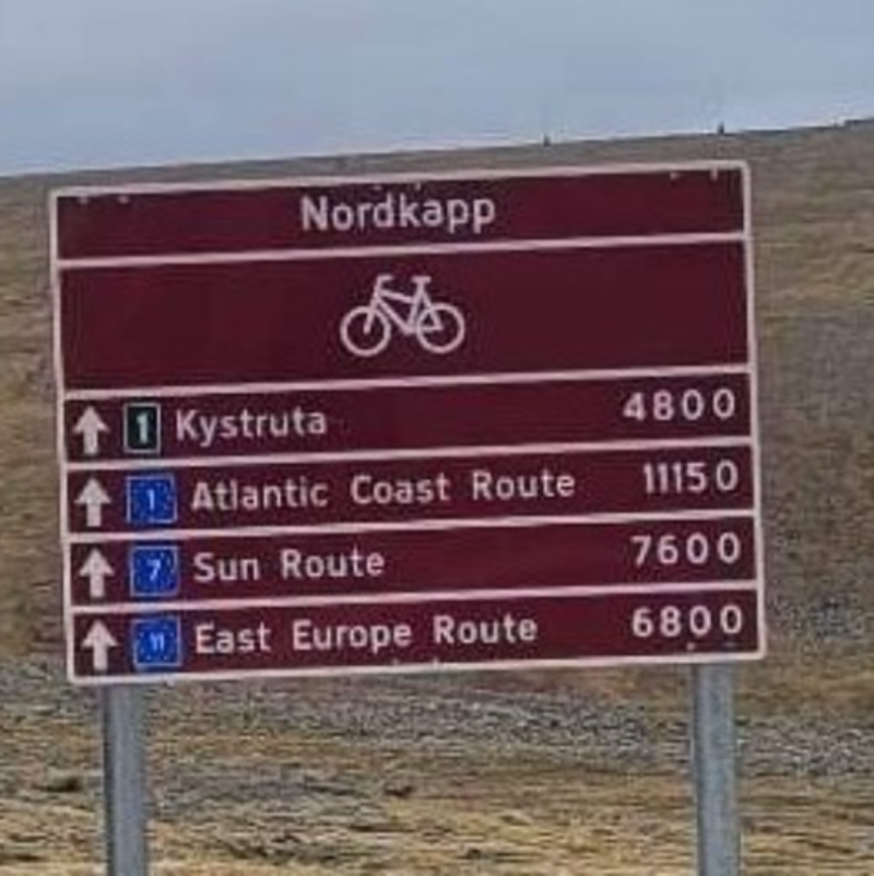 ecfeurovelo's tweet photo. 📣New #EuroVelo signs!🥳

These are not the most scenic pics📸

But you will be happy to know that new EuroVelo signs were installed last week near the North Cape 🇳🇴 by our National EuroVelo Coordinator @Presserom at the starting point of #EuroVelo1 #EuroVelo7 and #EuroVelo11🪧➡️