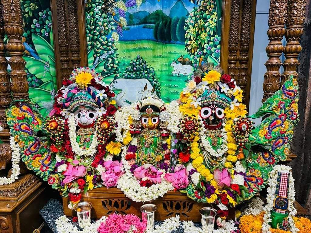 श्री श्री रुक्मिणी द्वारकाधीश - 6th July 2023

हरे कृष्ण
हरे कृष्ण
कृष्ण कृष्ण हरे हरे |
हरे राम
हरे राम
राम राम हरे हरे ||

#dailydarshan