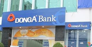 SrinuThePrince's tweet photo. ఈ దొంగ bank లోకి నొక్కి ఉంటాడు @ysjagan https://t.co/GS2DUgP8EP