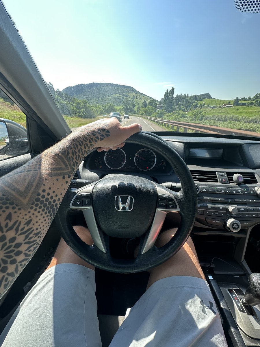 We drive the humble Honda on $10k+ days 🔥

I will never forget where I came from.

Forever humble 🙏