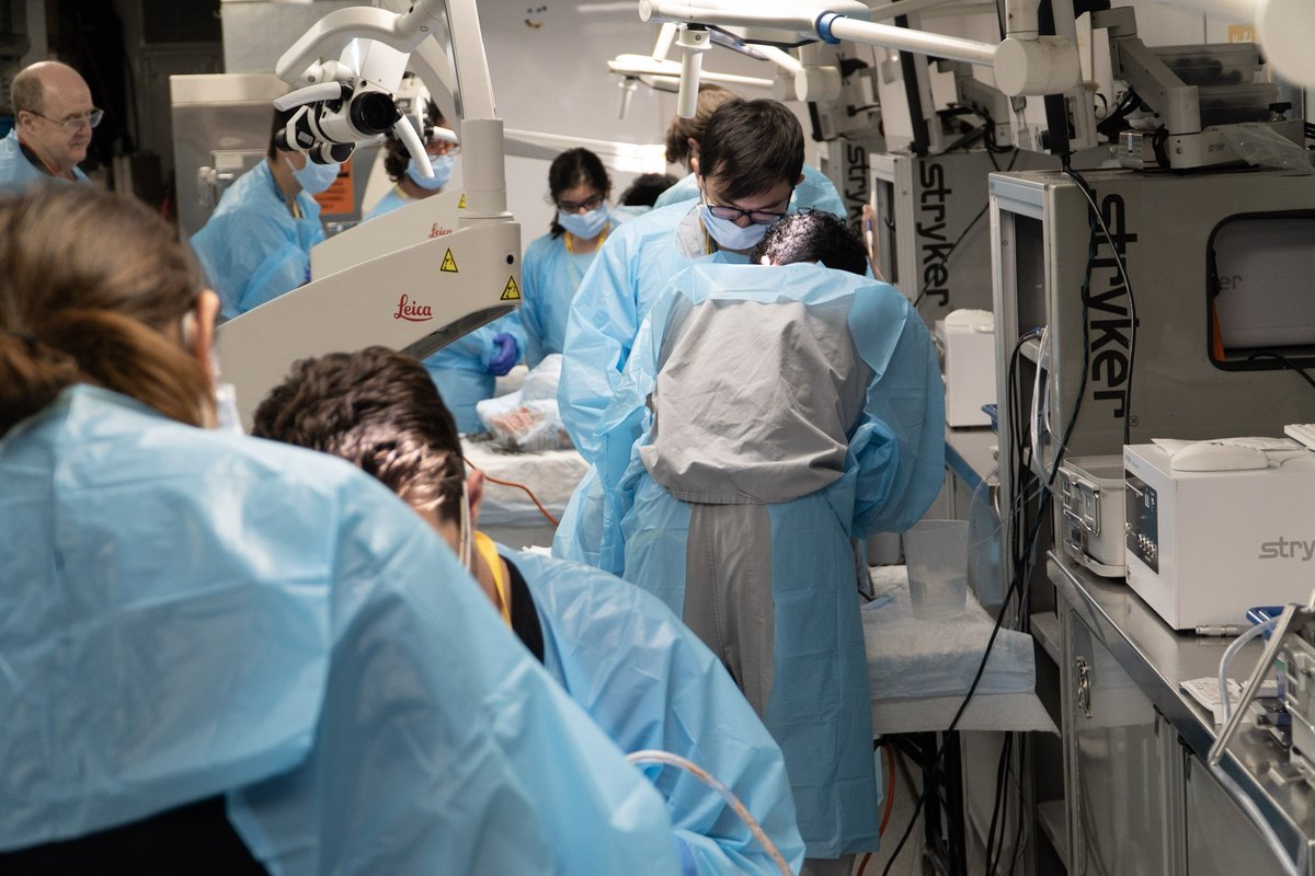 @calgaryneurosurg (@cgyneurosurg) on Twitter photo Recently we had the great privilege of being selected to get the <a href="/Stryker_NV/">StrykerNeurovascular</a> Truck.
A mobile academic center with state of the art equipment and cadavers.
This is an excellent opportunity that only comes around every 5 to 8 years as they rarely bring the truck to Canada. Recently we had the great privilege of being selected to get the <a href="/Stryker_NV/">StrykerNeurovascular</a> Truck.
A mobile academic center with state of the art equipment and cadavers.
This is an excellent opportunity that only comes around every 5 to 8 years as they rarely bring the truck to Canada.