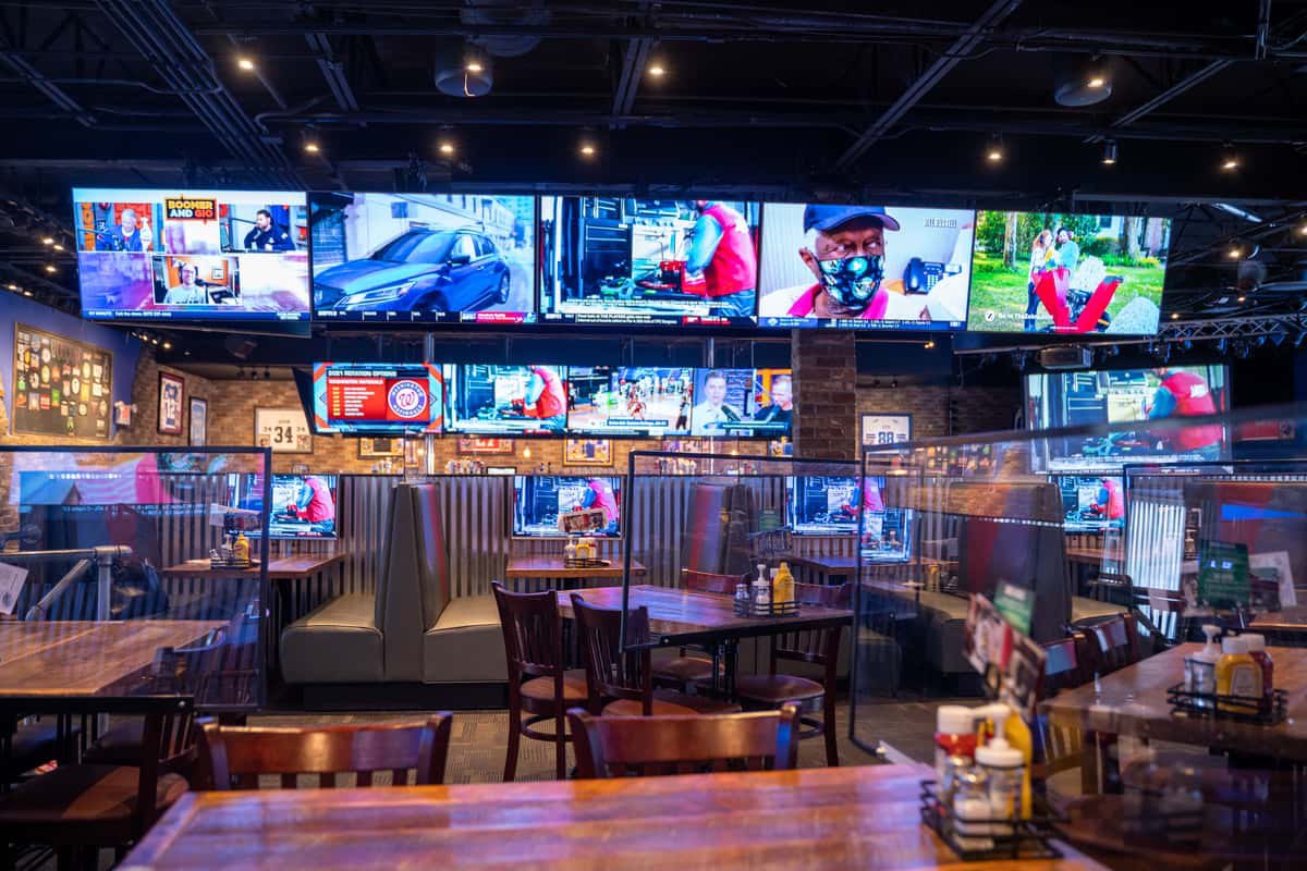 RealRealityFF's tweet photo. The 8%er club is proud to announce that this years @theffexpo 8%er club draft will be held at @CantonJerzees . 
Jerzee’s will have food , fun , few drinks 😎 and #FantasyFootball 🤩 . What a perfect way to close out the amazing 2023 Fantasy Foot ball Expo..FOLLOW US https://t.co/3Ee1Oifn8m