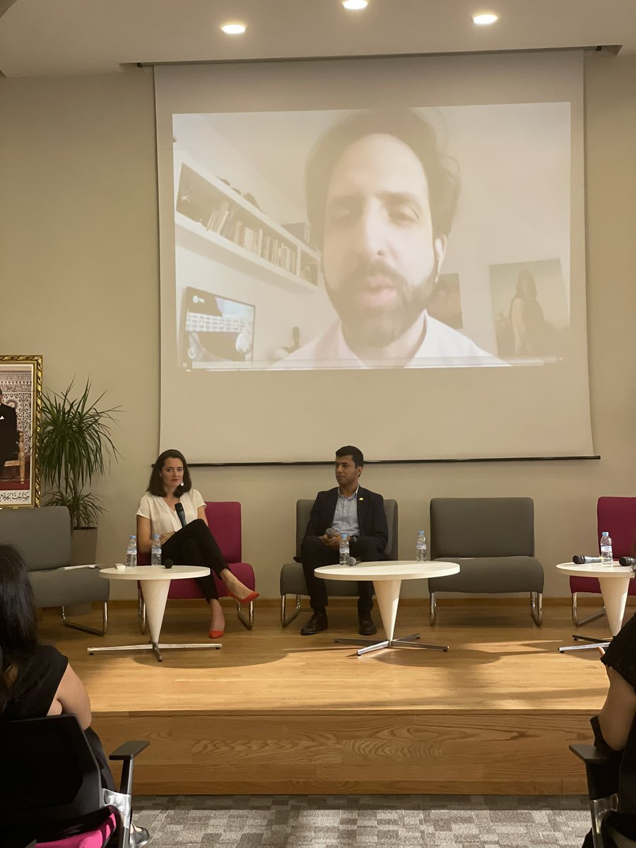 #MeetUp SIBC Maghreb
💬 « Un programme comme le #SIBC permet de créer une cohésion régionale entre les #entrepreneurs, qui leur fait prendre conscience qu’ils travaillent tous à résoudre des problématiques communes » - <a href="/Mr_Brouri/">Karim Brouri</a>, Fondateur de Tek2Hub