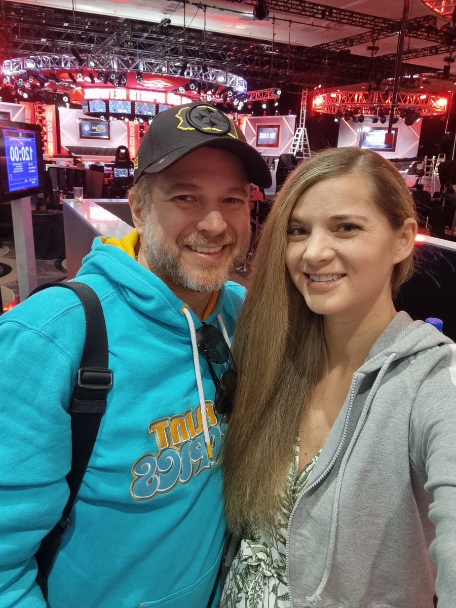 Playing WSOP $10k Main Event
day 1d today! Mike (and our baby) are playing their first one. 🍀🤩