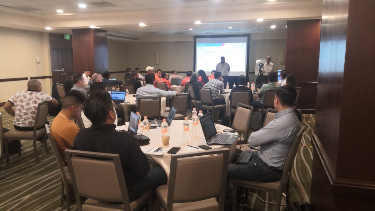 amracimx's tweet photo. Mty. El Fire Prevention Institute realiza el seminario de supresión de incendios a base de sistemas de agua nebulizada con la participacion de especialistas de diversas ciudades del país.
#Programasdeactualizacionprofesionalcontinua
#Amrqci
#conapci
#firesupression https://t.co/XzMKBaZcFn