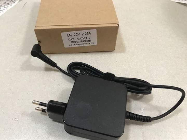 Teckxpertz's tweet photo. Availabile 

Various laptop chargers.... 
Call-text-WhatsApp us on 0967970992 or leave us a message via comments section. 

Don't forget to follow this account for more content like this 🙏

Thank you so much for your time 🎆🎆 https://t.co/V9RxOKLOHU