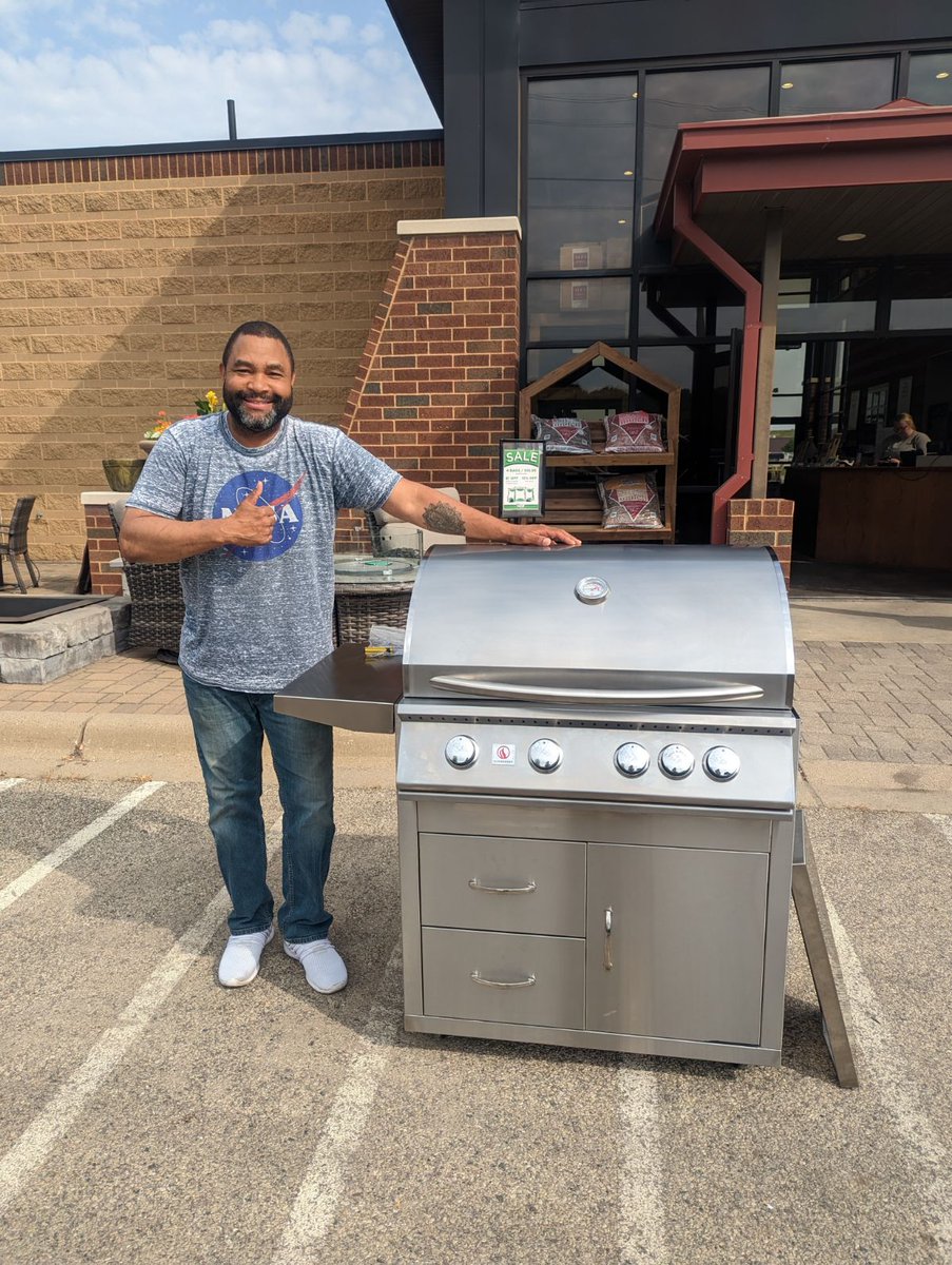 Patio Town tweet media