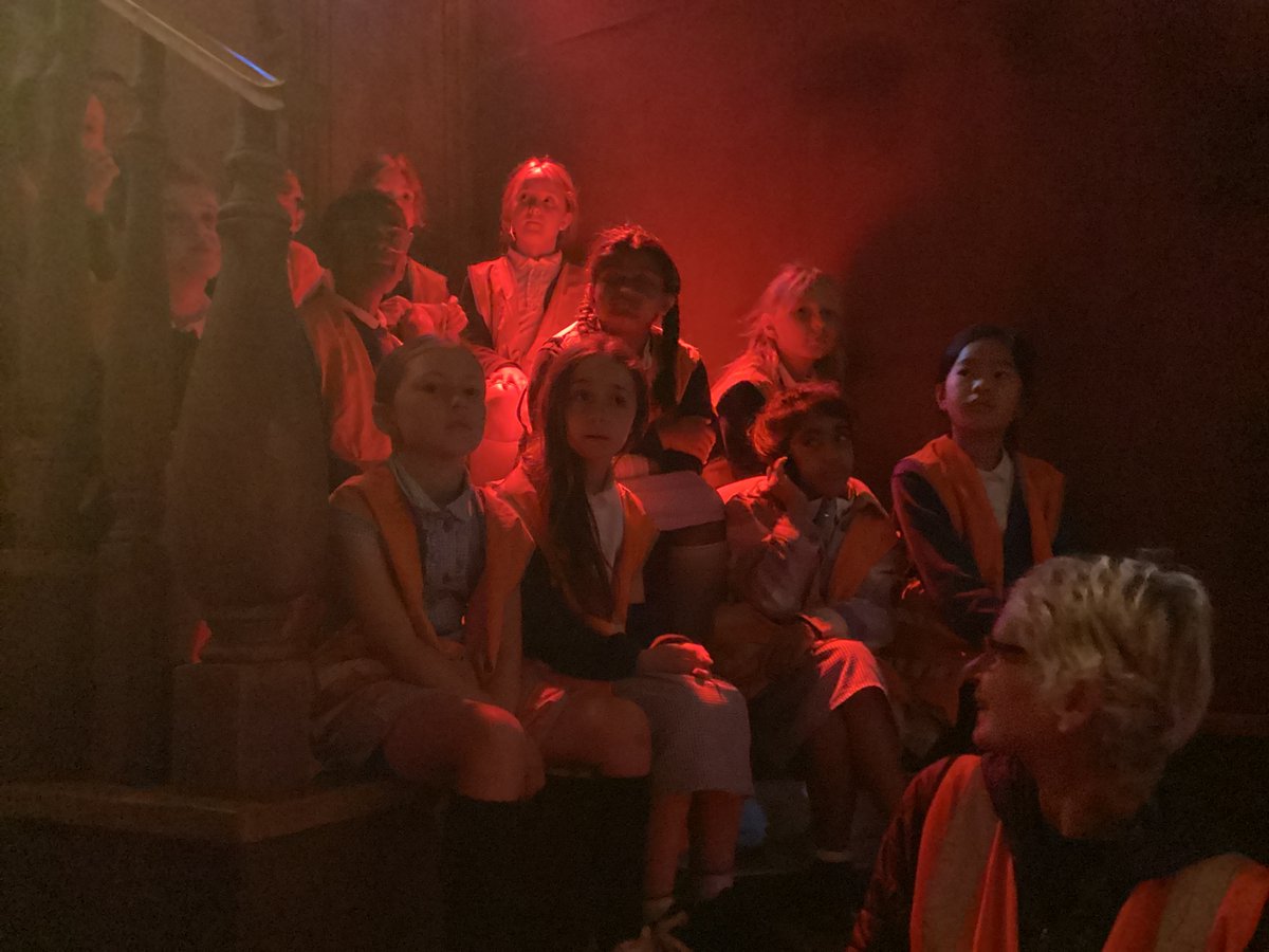 NRJuniors's tweet photo. Year 4 had a fantastic day at the Deva Roman Experience. Here are some of our highlights. (1 of 3) #NRJHistory #Devaromancentre https://t.co/KrD6hC00oA