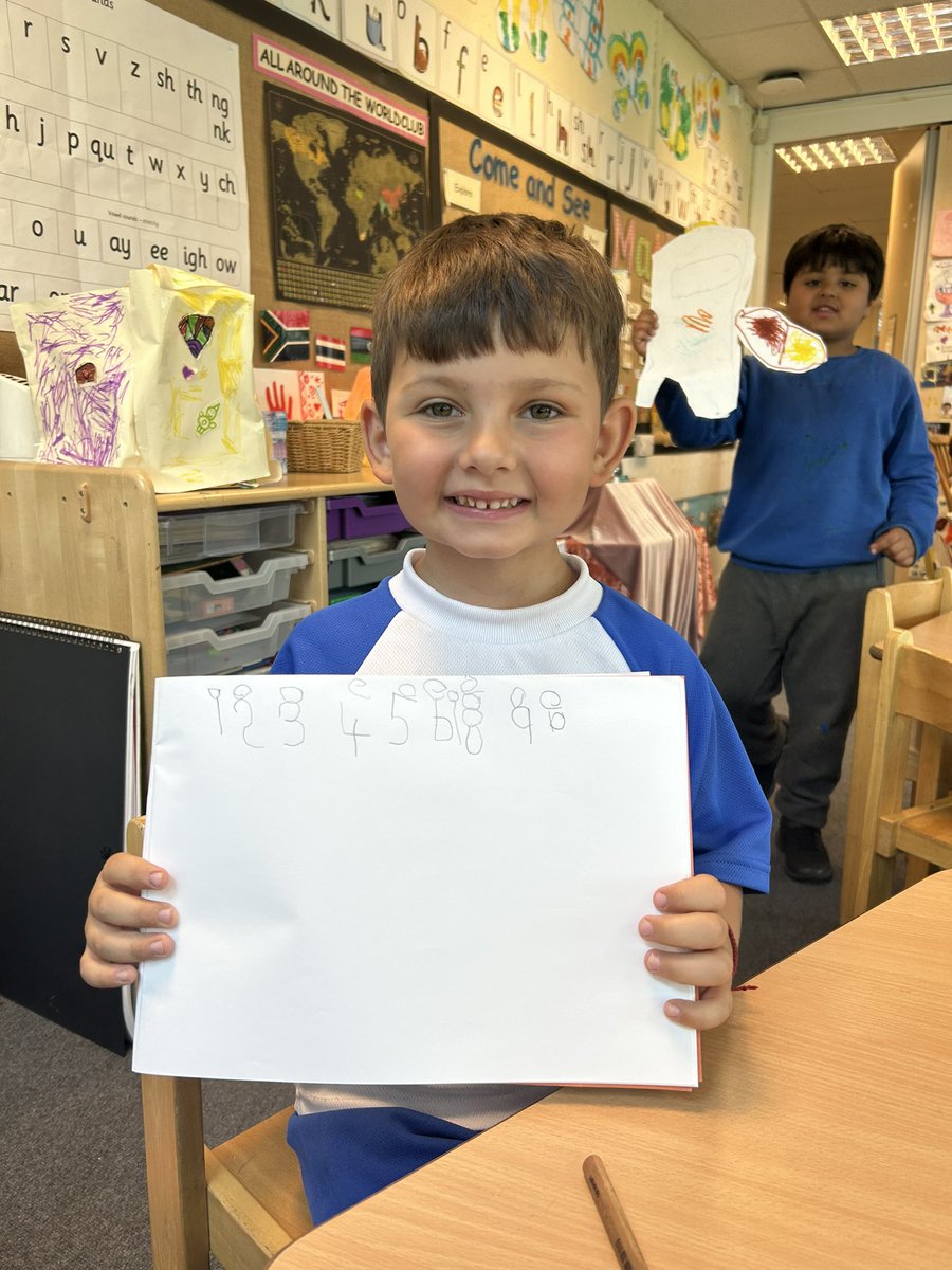 AlderclassEYFS2's tweet photo. Practising ordering numbers has been so fun this week! 🧮 https://t.co/Hhx4vIKrKg