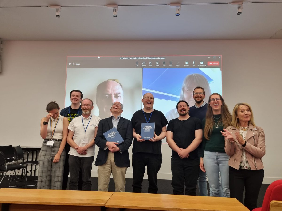 A celebration of some of the fabulous names that helped with the Arden Encyclopaedia of Shakespeare’s language during the last session of #CL2023 🥂<a href="/j_culpeper/">Jonathan Culpeper</a> <a href="/HardieResearch/">Andrew Hardie</a> et al 📖