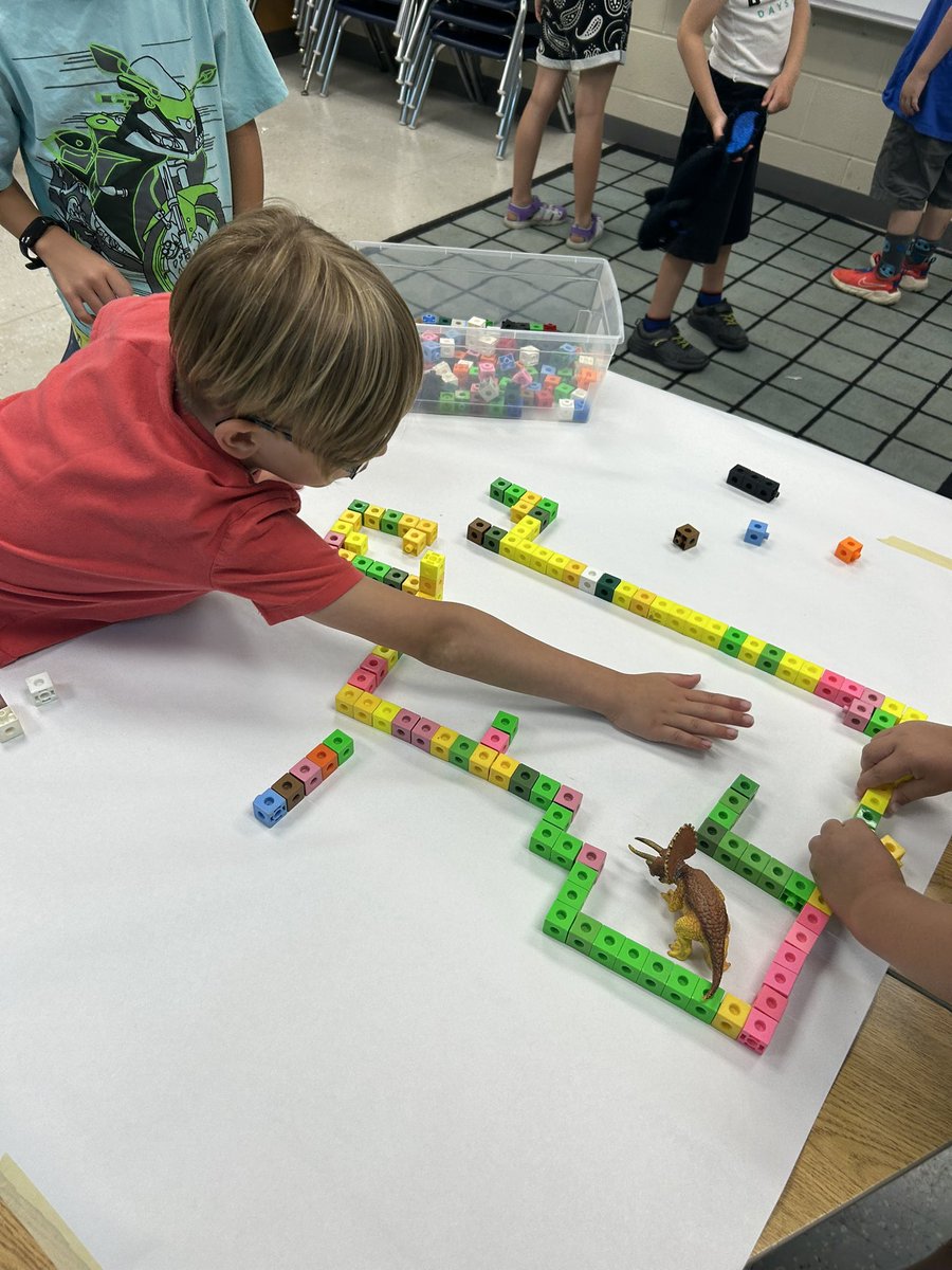 MissM_room105's tweet photo. Day 3 of Camp Sail ⛺️started out with this math activity of building a home for a dinosaur using 3 colours #campsail #gedsb #handsonlearning #summerfun @megrhav https://t.co/TkXRnAgKLk
