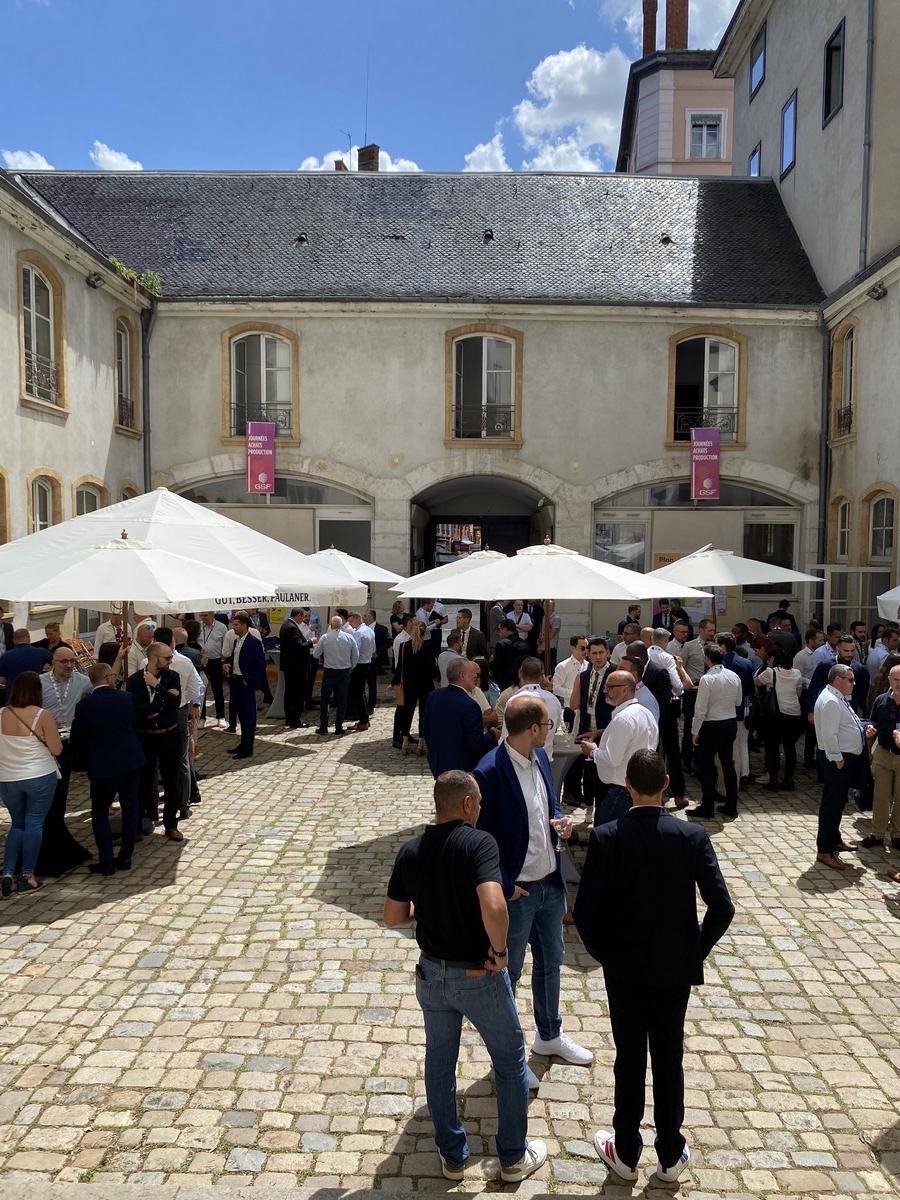 WAS LIGHT tweet media