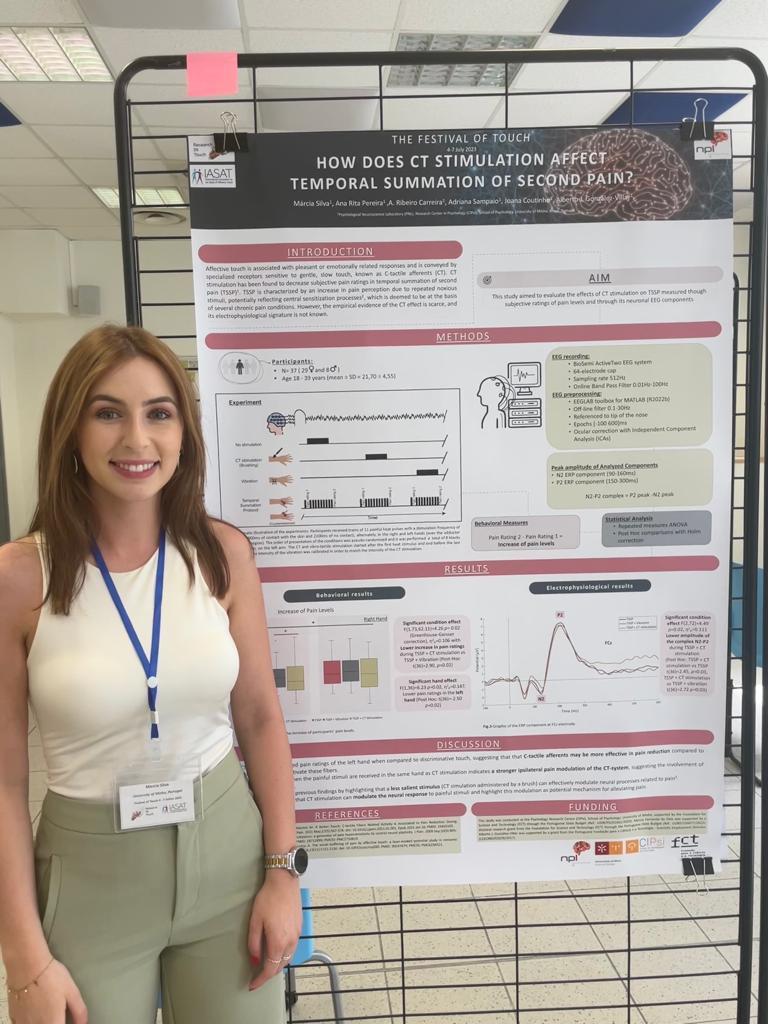 Psychological Neuroscience Lab (@labneuroscience) on Twitter photo Márcia Silva presented her poster, co-authored by <a href="/RitaPereira83/">Rita Pereira</a>, <a href="/ArtuRCarreira97/">Artur Carreira</a>, Adriana Sampaio, Joana Coutinho, and Alberto González-Villar. They explored the #neural processes underlying #pain modulation, specifically the effects of CT stimulation. #FestivalOfTouch #EEG Márcia Silva presented her poster, co-authored by <a href="/RitaPereira83/">Rita Pereira</a>, <a href="/ArtuRCarreira97/">Artur Carreira</a>, Adriana Sampaio, Joana Coutinho, and Alberto González-Villar. They explored the #neural processes underlying #pain modulation, specifically the effects of CT stimulation. #FestivalOfTouch #EEG