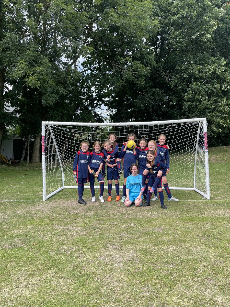 de_valve's tweet photo. Well done to the girls football team on making it through to the finals @stthomasce https://t.co/dwoyK3homl