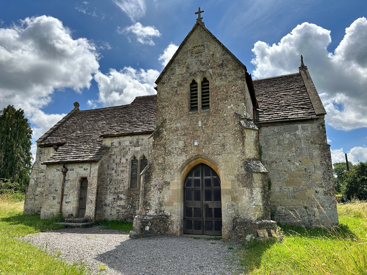 Portaspeciosa's tweet photo. St Margaret of Atioch at Knook, Wilts, has Norman origins although some argue that it' been around since Saxon times. The blocked up south door certainly has a tympanic and capitals that lend themselves to the claim. https://t.co/UEgMGgSWwv