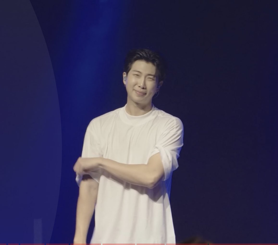 jyscmll's tweet photo. NAMJOON, WHEN? 🫠

The closest thing we got. #IYKYK https://t.co/1Y5wqY2A1z