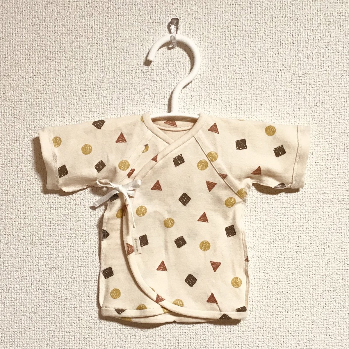 popolab_'s tweet photo. 𖤣𖥧𖥣フライスニットの短肌着𖤣𖥧𖥣

40-45sizeの短肌着を作りました！
商品詳細・ご購入はこちらから↓

https://t.co/VtZp3U9d2o

#低出生体重児 ＃プリミーサイズ #ベビー肌着 #ハンドメイド #多胎 https://t.co/1txwxPAT3T