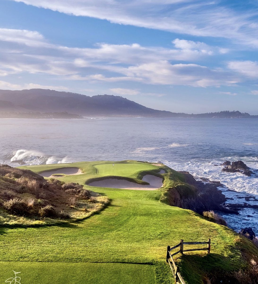 The biggest stage women’s golf has ever had!!! <a href="/uswomensopen/">U.S. Women's Open</a> 🇺🇸
⛳️ <a href="/PebbleBeachGolf/">Pebble Beach Golf</a> 
💰 $11 million purse
📺 26 hours of TV coverage including 12 hours on <a href="/NBCSports/">NBC Sports</a> in prime time 
📱ShotLink data and digital immersion like never before on <a href="/USGA/">USGA</a> app

Let’s go!