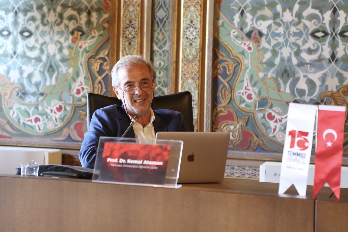 Prof. Kemal Ataman, Türkiye’de Darbelerin Dini Hayat ve Dini Kurumlar Üzerindeki Etkileri başlıklı sunumunda darbelerin dinle ilişkilendirme biçimine dikkat çekerek özellikle 15 Temmuz sonrası dini kurumlara duyulan güvensizliğin temellerini anlattı. <a href="/ataman66/">Kemal Ataman</a>