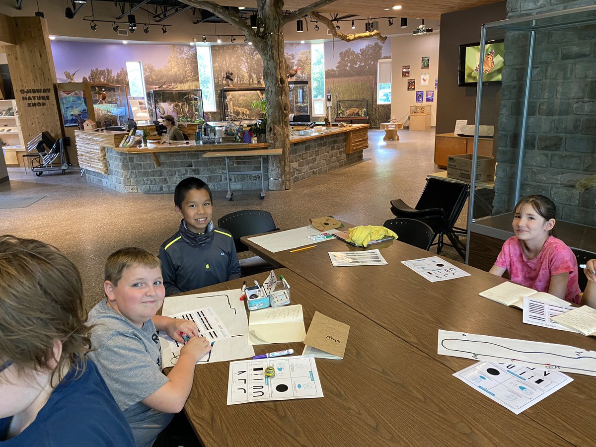 Working with the Ozobots to retell a story along a timeline! <a href="/CampMigizi/">campmigizi</a>  <a href="/OjibwayPrairie/">OjibwayNatureCentre</a> <a href="/gecdsbpro/">GECDSB PR</a> <a href="/TinaDeCastro1/">Tina DeCastro</a> <a href="/joseph745613165/">Zozep</a> #GECDSBSLP2023