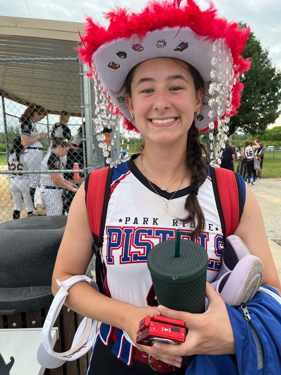 teachMGSD70's tweet photo. The 4th of July tourney was a washout, but not before Ange crushed a bomb to earn the fancy hat and another yellow ball for her collection.  #proudmomma https://t.co/3L9mqesAqB