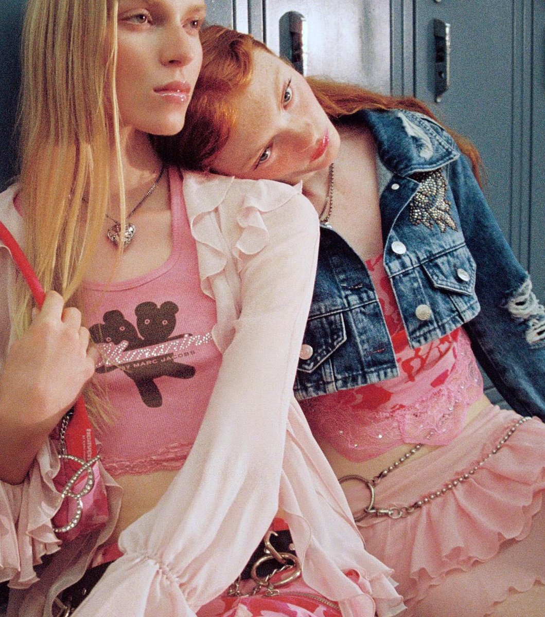 blumarine x heaven by marc jacobs campaign shоt by petra collins
