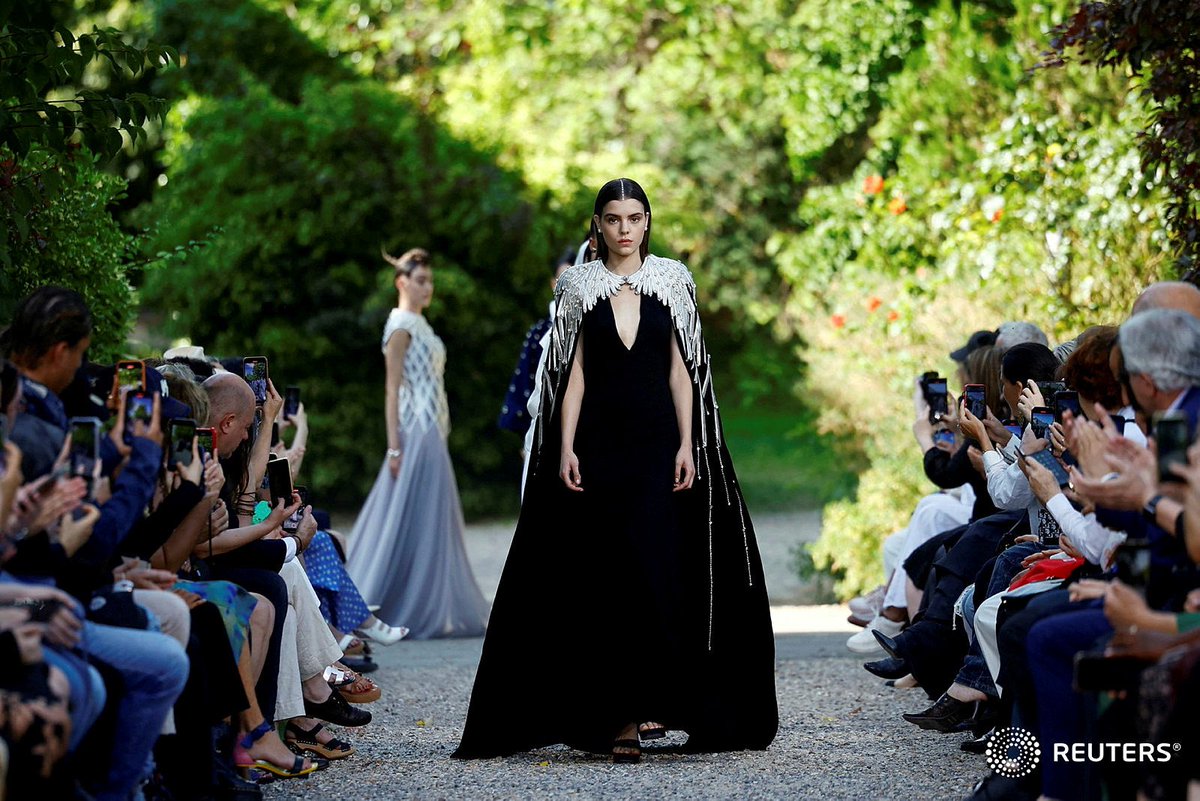 sandra_auger's tweet photo. Maison Sara Chraibi Haute Couture Fall Inter 2023-2025 collection show in Paris, France, July 6, 2023. REUTERS/Sarah Meyssonnier #reuters #maisonsarachraibi #hautecouture #parisfashion @reuterspictures 📸@SarahMeyss https://t.co/k0Neb61Qur