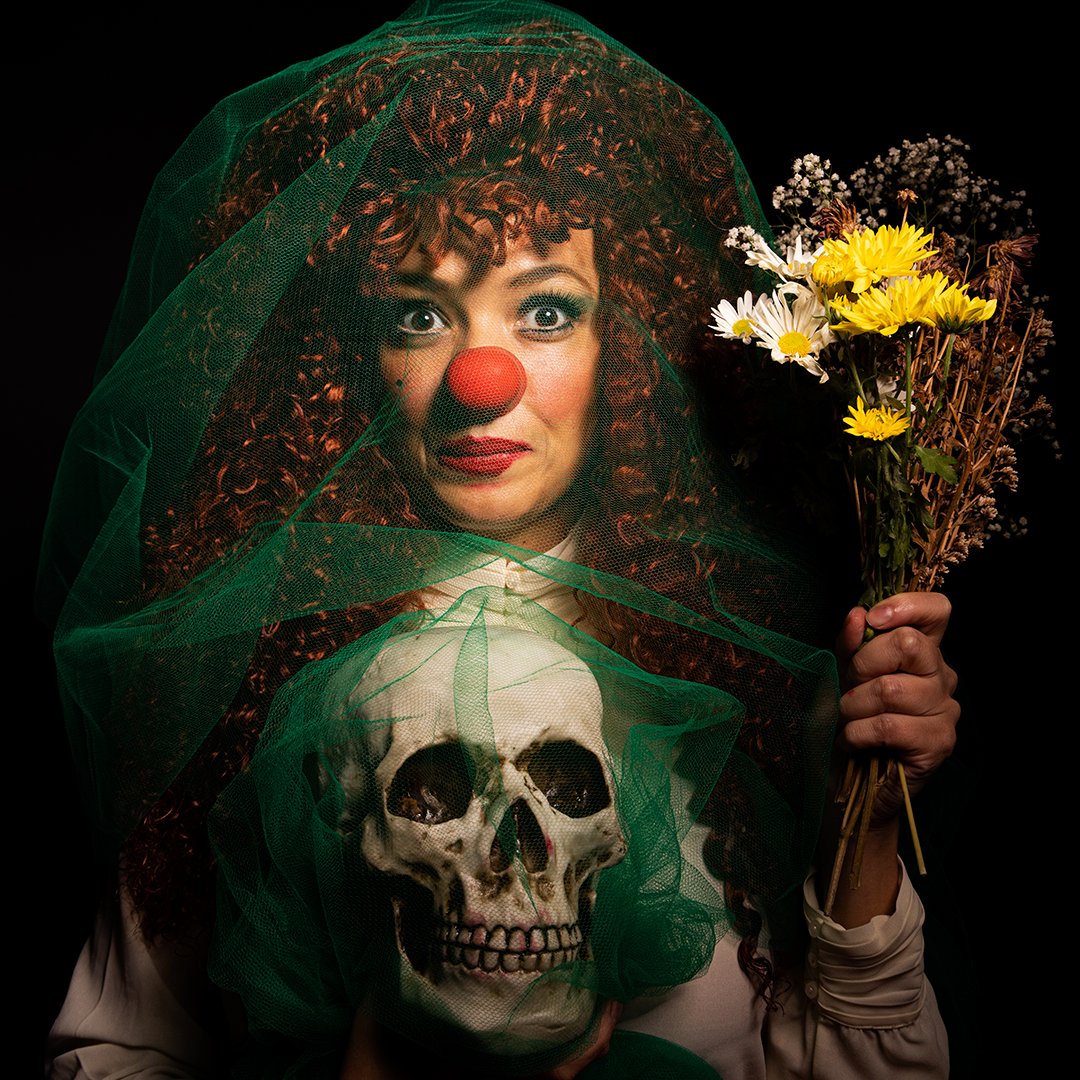sescsaocaetano's tweet photo. Nesta sexta, dia 07/07 às 20h, o Sesc São Caetano recebe a atriz Barbara Salomé em sua apresentação do espetáculo "Não aprendi dizer adeus".

Os ingressos estão à venda no app Credencial Sesc SP, no link https://t.co/cH8jM5ck01 ou nas bilheterias da Rede Sesc SP.

#teatro #circo https://t.co/JXVzt3Qys6