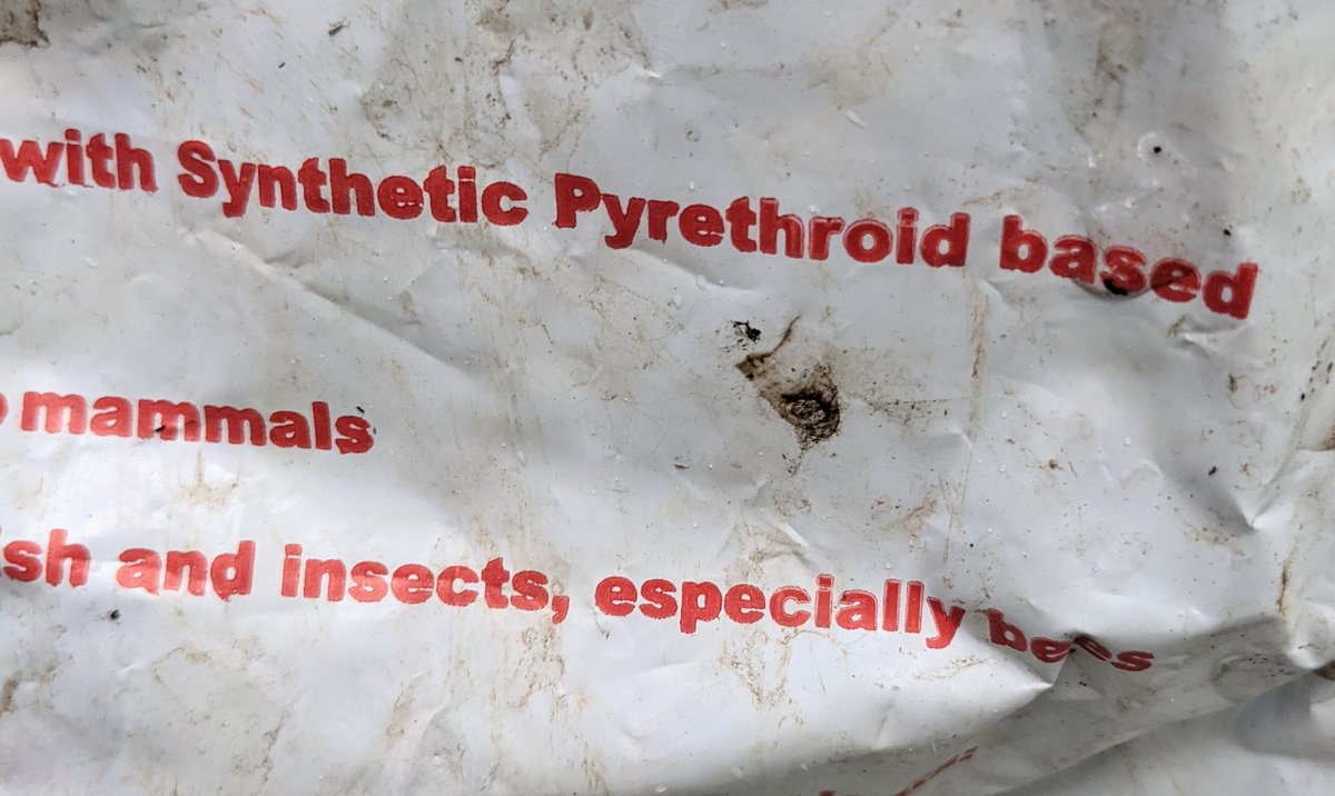 beckyfawcett's tweet photo. Found loads of these empty sacks in woodland today.
#BeenReported https://t.co/ovOqdzRCl2