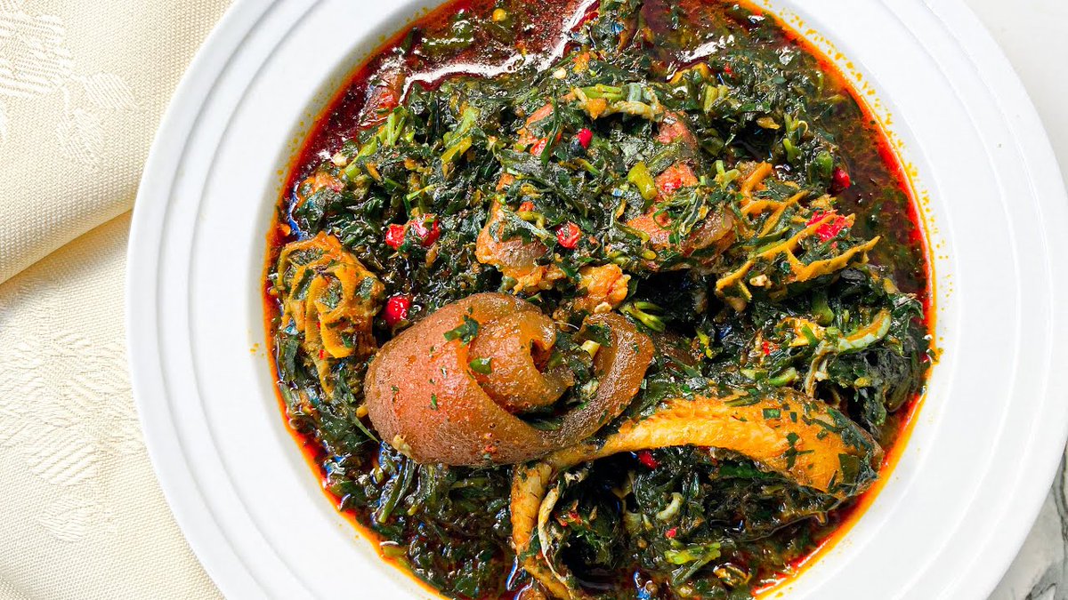 ChowSupport's tweet photo. Experience authentic Nigerian cuisine with Afang Soup, a delicacy THAT combinES nutritious afang leaves, protein, and aromatic spices for a delicious and satisfying experience. 🍲🌿 

#AfangSoup #NigerianCuisine https://t.co/UIMbefxB84