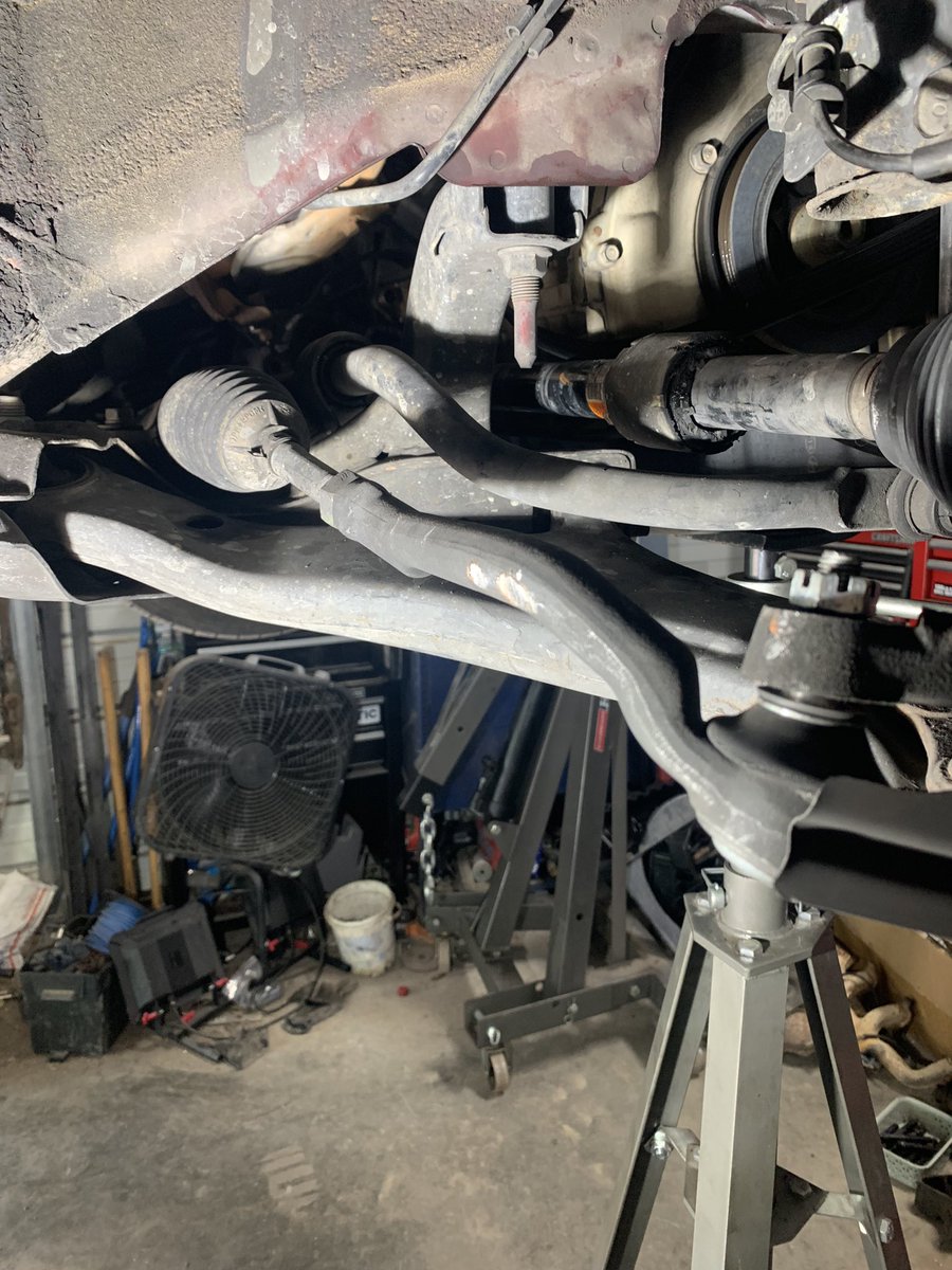scottp3521's tweet photo. Customer had uncle put tie rod ends on. Brought it into my shop complaining of scraping sound when turning the wheel fully in either direction. Stared at this for an hour before I realized they were on backwards. https://t.co/c0yyytNz0g