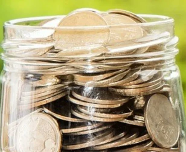 MonadnockUW's tweet photo. Southwest Community Services invites you to two workshops, Financial Literacy 101 &amp; Tenancy 101. Set short term goals, cut expenses, &amp; find resources that will help you save money! Contact Allen Markland Resident Services Coordinator at 603.719.4240 or amarkland@scshelps.org https://t.co/PHe3kWHQxZ