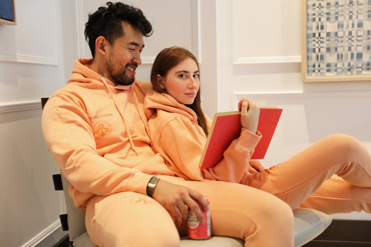 Our Raspberry Lemon Sparkling Maple Water spotted in the most recent issue of <a href="/AthleisureMag/">AthleisureMag</a>  ✨