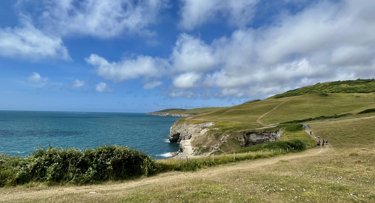 StJohns_Redhill's tweet photo. The @jurassiccoastin just never fails to impress! Beautiful walk from @DurlstonCP to Dancing Ledge. Then an action packed afternoon of rock climbing &amp; abseiling 🧗🏻‍♀️🧗🏼 Fair to say the children are a tad exhausted now 😮‍💨 @NTDorset @DorsetWildlife @brenscombe @GreensandMAT @AHOECUK https://t.co/kvmJaO9vzP