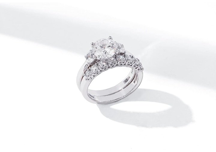 RLila39195's tweet photo. Amazon Collection Sterling Silver Platinum Plated Infinite Elements Cubic Zirconia Three Stone Ring,click the link below 
https://t.co/8sGVVwLxRc
#AmazonPrimeDay  #Amazon #jewelry https://t.co/YGclYY8tWN