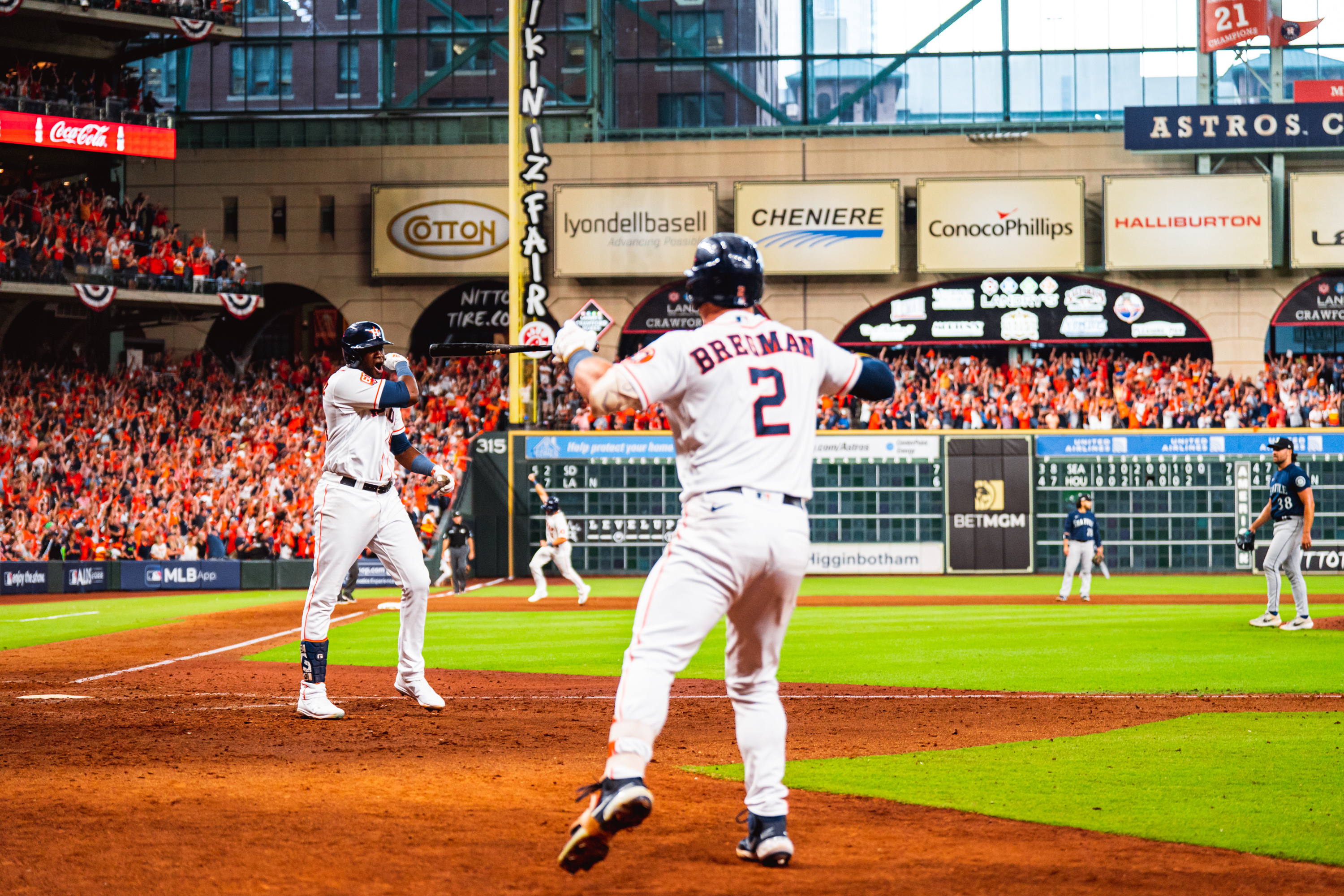 Minute Maid Park on X: All fans in attendance at today's game will receive  a Yordan Alvarez 'Bat Flip' Bobblehead 😏 🎟:    / X