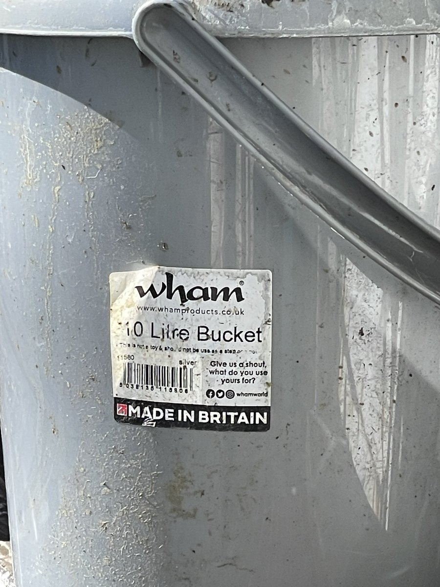 Ég horfði á heimildarmyndina um What um daginn á Netflix, hel fín mynd. Samt ekkert minnst á varninginnsem sveitin gaf út líka #Wham