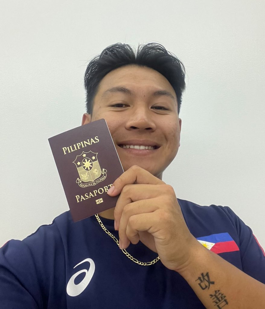 🇵🇭

Our infielder Kyle Soberano (@sober1no) got his passport today. Congratulations! 👏

#PhilippinesBaseball #passport #AsianGames #WorldBaseballClassic