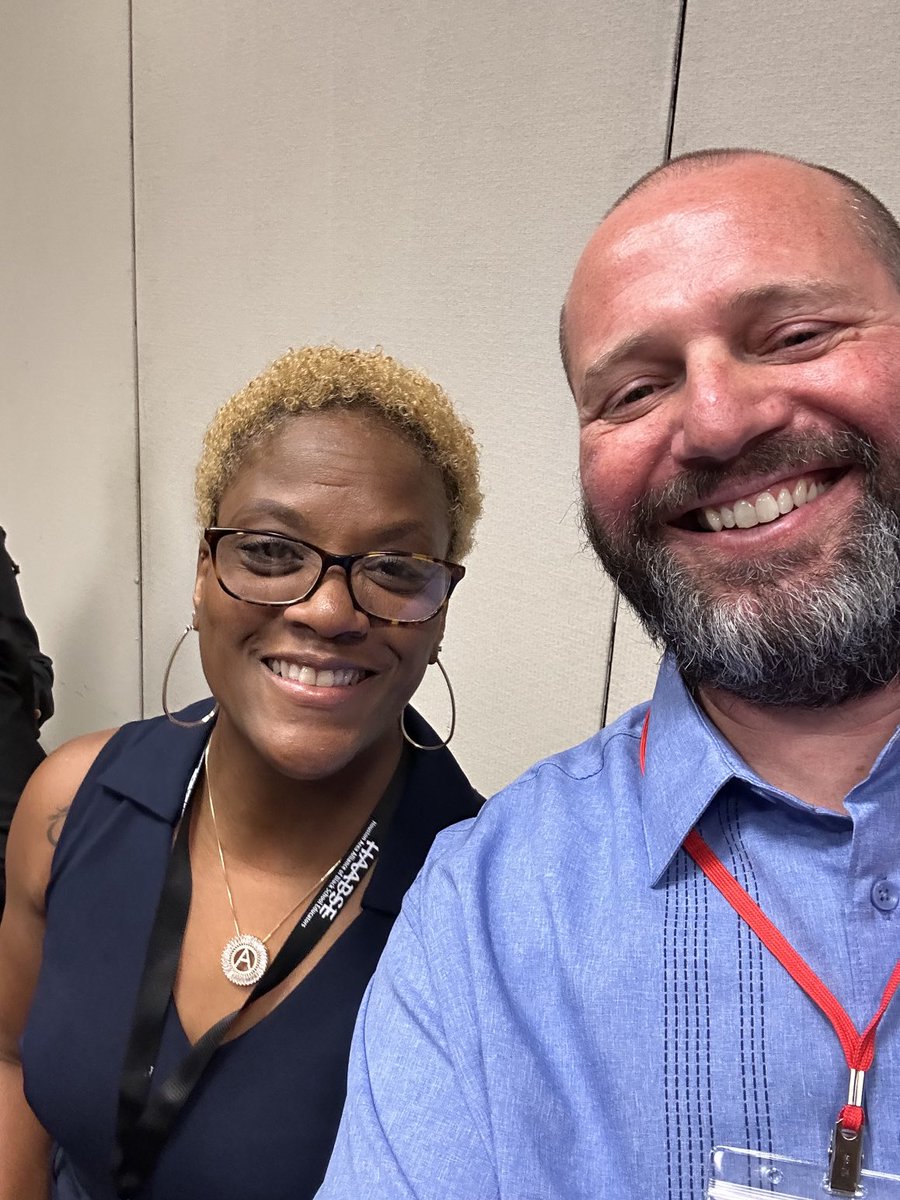 nlaminack1's tweet photo. Networking! ⁦@HAABSE3⁩ ⁦@DrReeBloading⁩ https://t.co/wudZNCnmqG