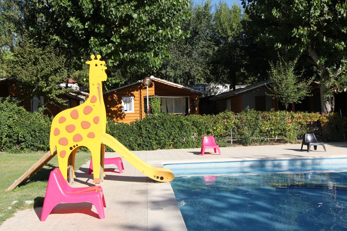 CAMPING: la opción de vacaciones más natural y de lujo!
#escapadaMadrid #actividadesEnMadrid #EstanciasGrupos #Hosping #ParqueLúdicoDeAgua #Ecofriendly #PromociónVerano #bungalows #Suites #turismoMadrid #Madrid #Naturaleza #CampingMadrid #BusCampingMadrid @CampingMadridArcoIris