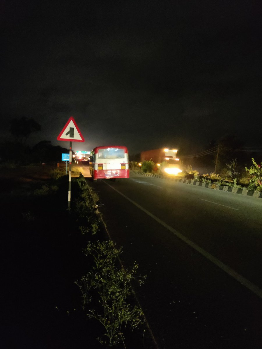 k_gowrav's tweet photo. Please take necessary action against the @ksrtc @CMofKarnataka @KhMuniyappa @KHMuniyappaklr #ksrtc @KSRTC_Journeys @RLR_BTM @BMTC_BENGALURU @PriyankKharge @HariramA_MALLB @N_MaheshMLA @NEKRTC1 @siddaramaiah https://t.co/2IVEvESB5L