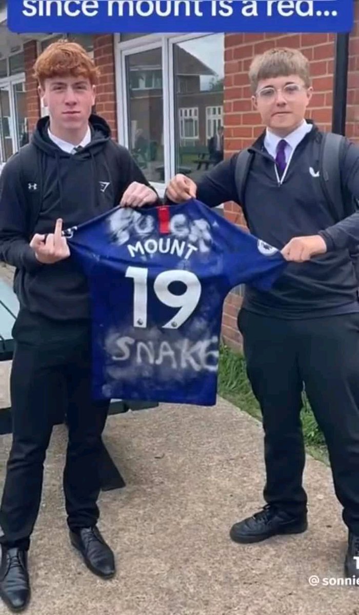 MaxwellMut75190's tweet photo. Fuck you Mount 😑😑 https://t.co/J4SEK5cKcv