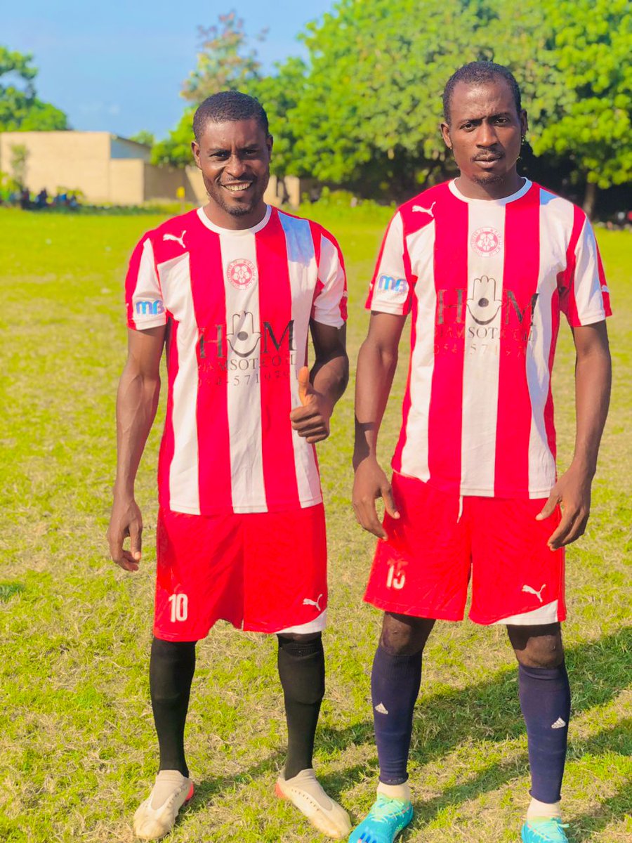 EAwson34036's tweet photo. Two strickers 
Good management is needed here hot players . https://t.co/x7V3RTscmV