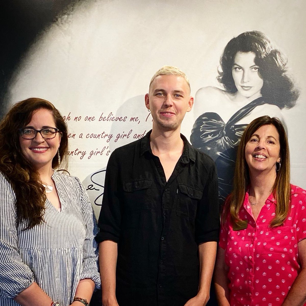 Lora Stocker tweet media